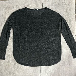 Soft heather top brand sweater, lightweight and buttery soft material. Size XXL.